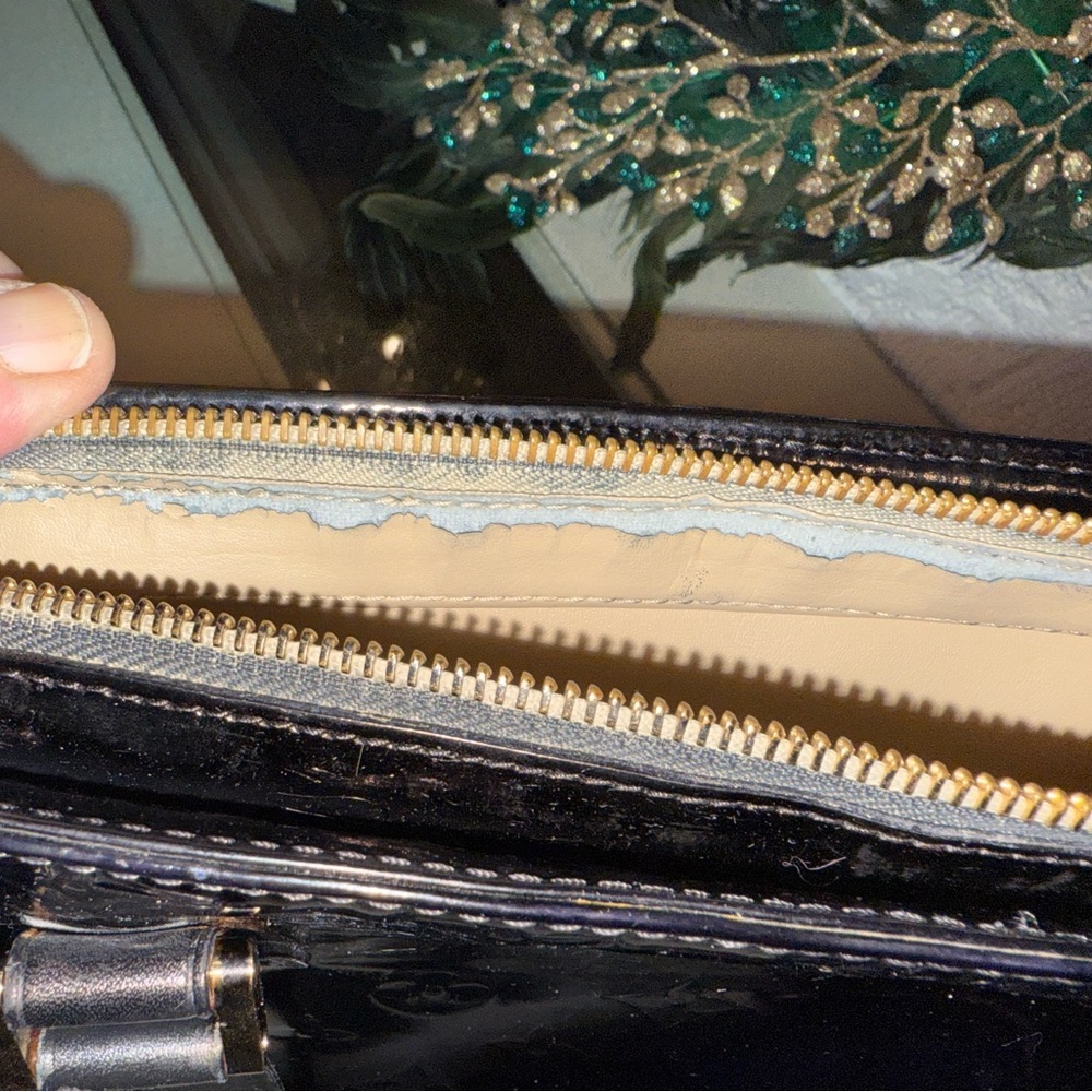 Authentic Louis Vuitton dyed Vernis tote .. SALE - Picture 11 of 13